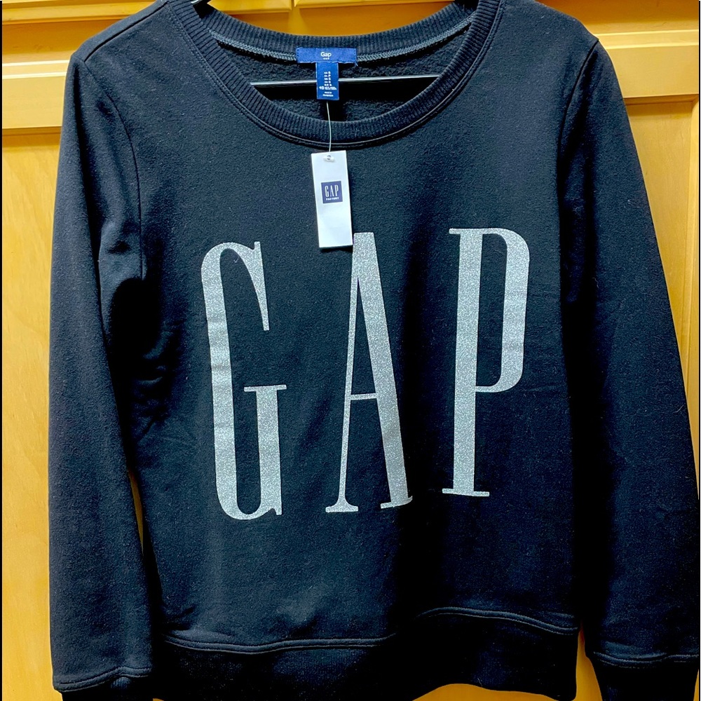 .  Gap sweatshirt Womens small